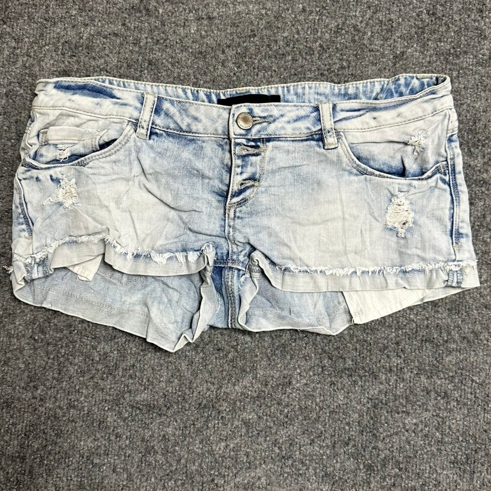 Tally Weijl Shorts Womens Size 40 Light Wash Distressed Denim Raw Hem Mini Y2K